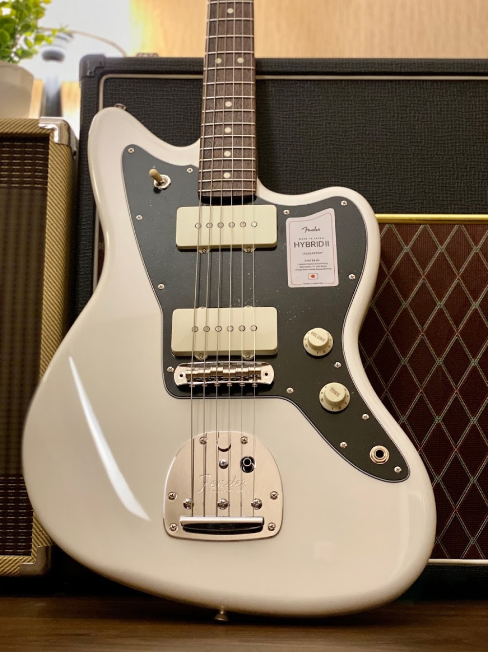 Fender Japan Hybrid II Jazzmaster with Rosewood FB in Arctic White